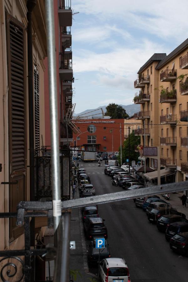 Maison L'Amuri Palermo Bagian luar foto